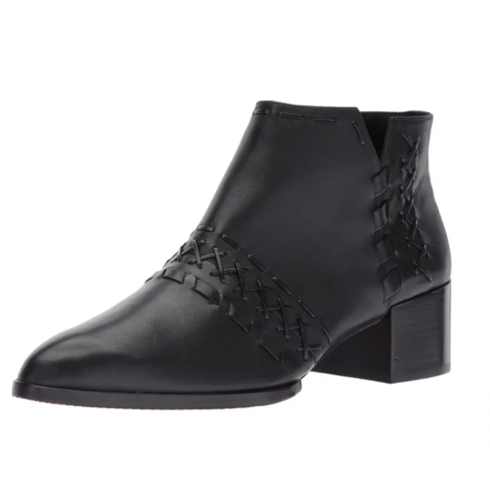 Donald J Pliner Women's Bowery Black Leather Ankle Boot